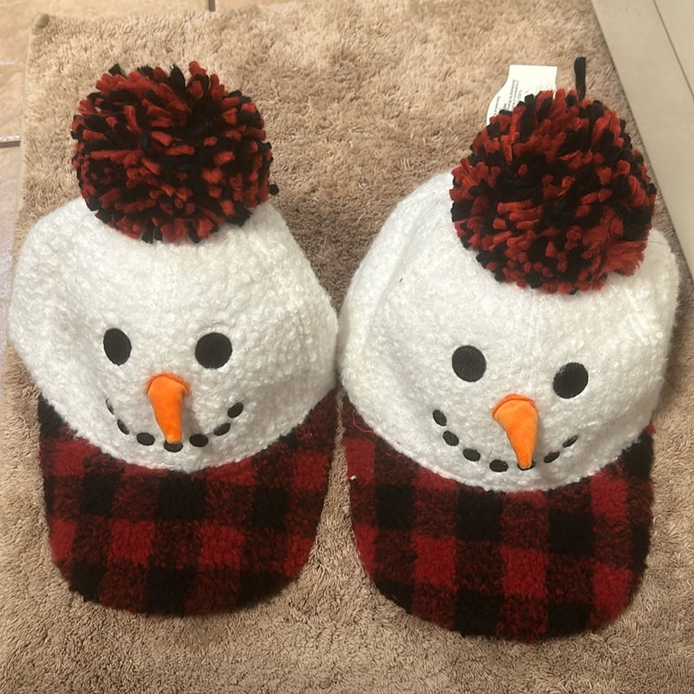 BRAND NEW Lot of 2 Snowman Hats